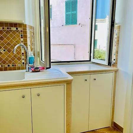 Loft Tiberio-centro Storico Apartment